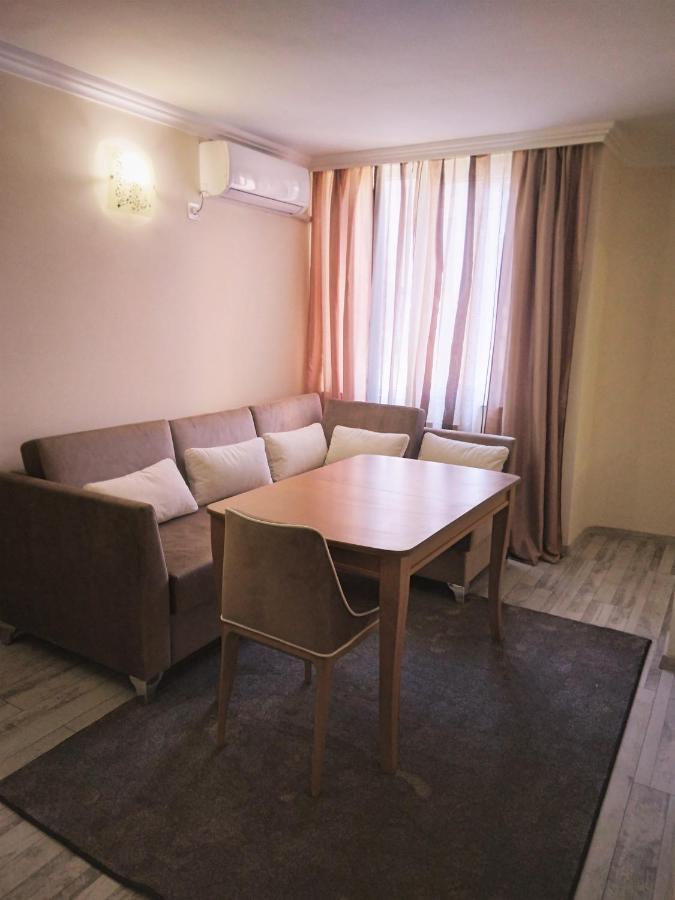 Санта Марина Hotel Varna Ngoại thất bức ảnh